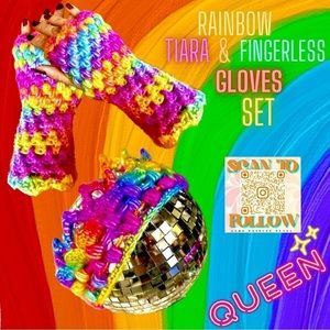 𝅺CROWN EAR WARMER AND FINGERLESS GLOVES SET